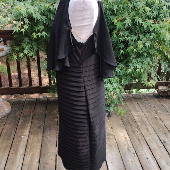 Scarlett Evening Dress - Picture 8 of 15